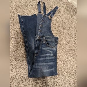 American Eagle, cropped Button front denim overalls, size 8